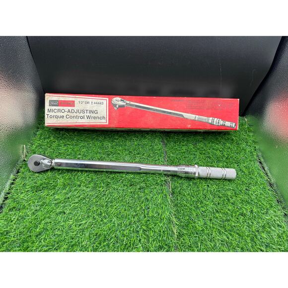 Sears Craftsman Torque Wrench – 1/2" Drive, 0–150 ft·lb, Model 9 44443 - Picture 1 of 10